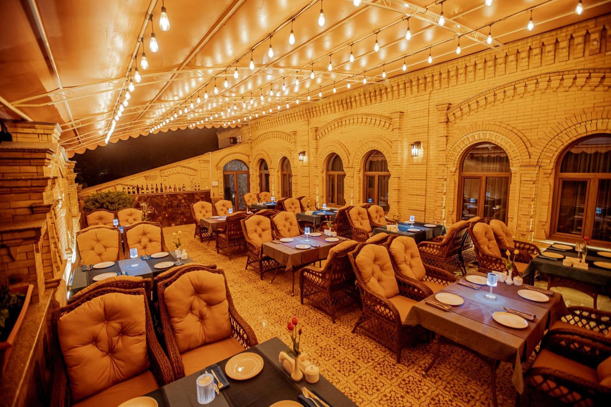 Hotel Silk Road Empire Samarkand Esterno foto